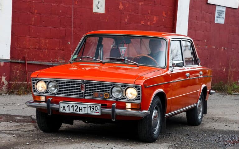 В Узбекистане обсуждают запрет на старые автомобили