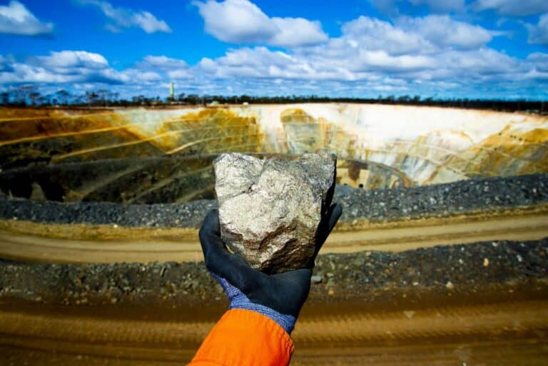 Europe Turns to Uzbekistan to Reduce Reliance on China for Critical Minerals