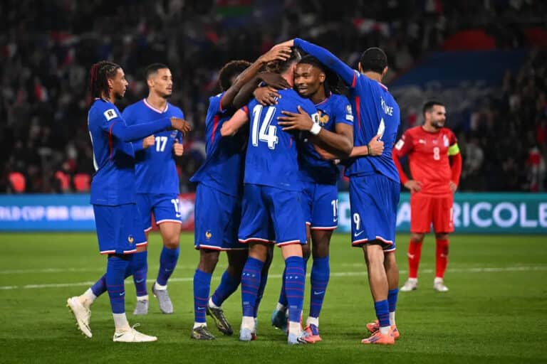 Франция смела Азербайджан — 3:0 на «Стад де Франс»
