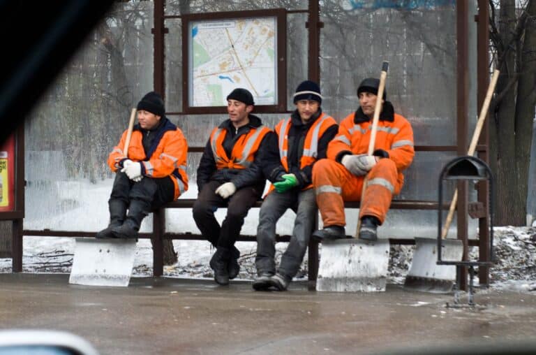 МВД берет под контроль трудовую миграцию в России