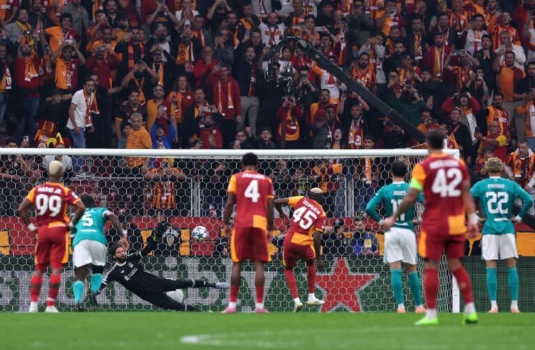 YChL. «Liverpul» kutilmaganda «Galatasaroy»ga yutqazib qo‘ydi, «Tottenhem» esa arang magʻlubiyatdan qutulib qoldi va boshqa natijalar