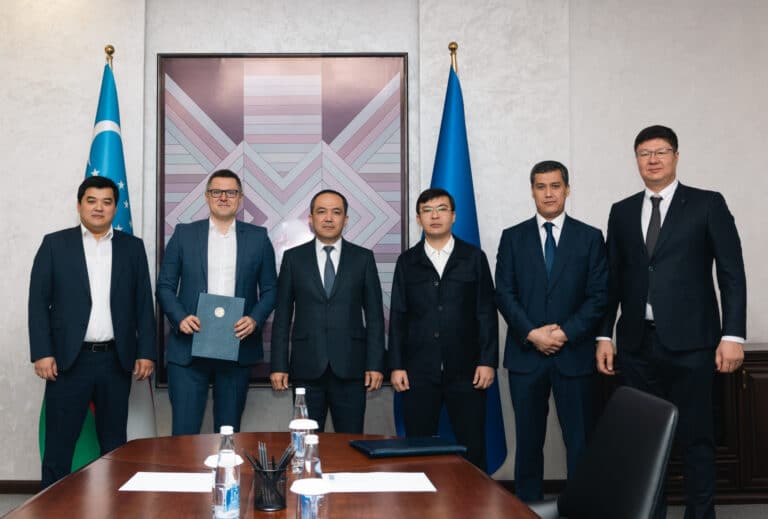 Британская BAT Uzbekistan купила 2,6% госдоли в UzBat