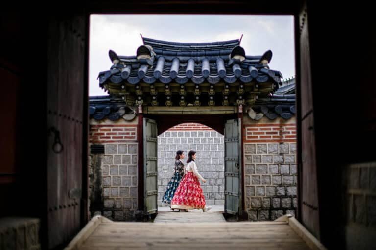 South Korea’s Former First Lady Accused of Sitting on Royal Throne at Seoul Palace