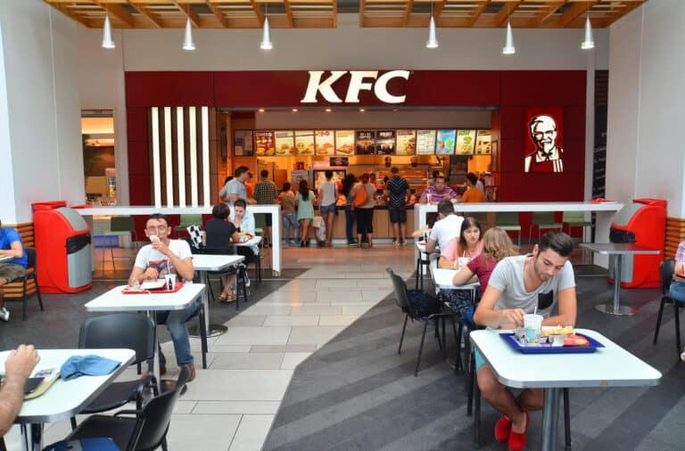 KFC обошел Evos в январе-августе 2025 года