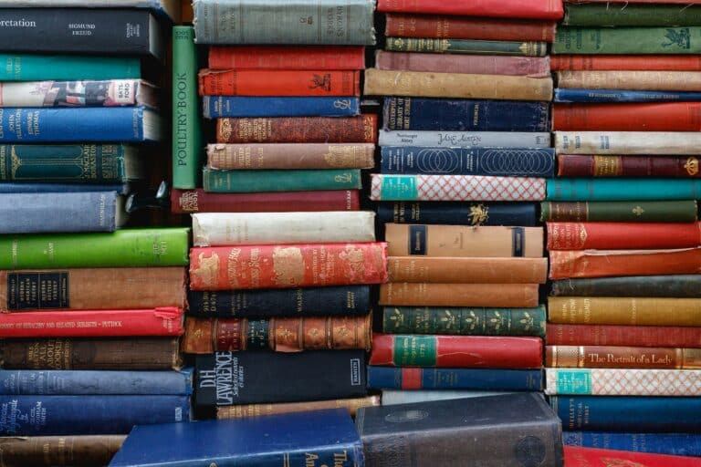 Taliban Bans 679 University Textbooks Deemed Contrary to Islamic Principles