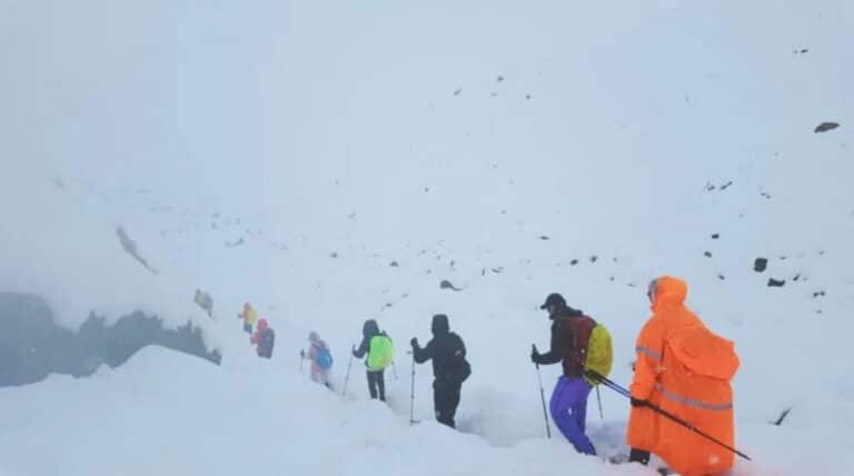 Evacuation of Stranded Everest Trekkers Set to Wrap Up on Tuesday, Source Says
