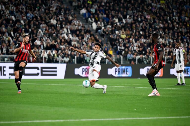 Без голов, но с драмой — Ювентус и Милан сыграли 0:0