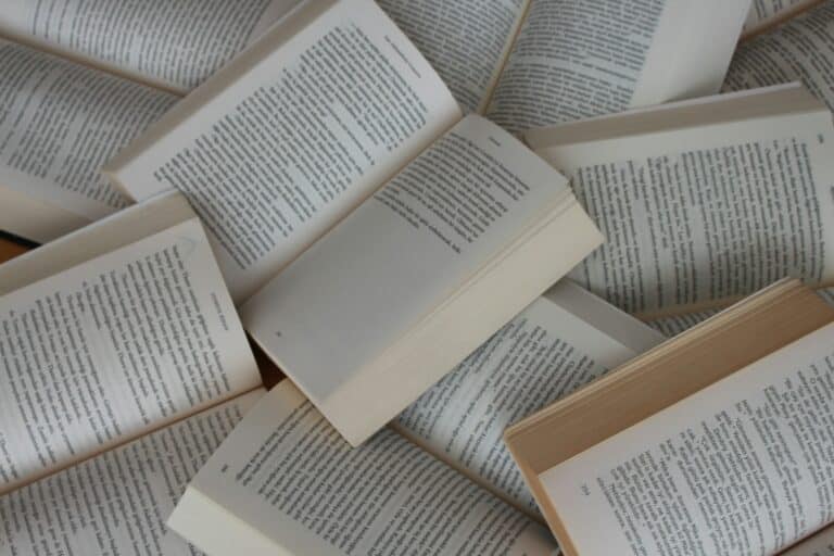 Продажи книг «Эксмо-АСТ» в Узбекистане за год выросли на 21%