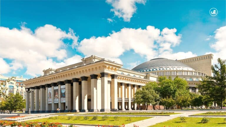 Uzbekistan Airways – выгодные перелеты из Ташкента в Москву, Новосибирск и Махачкалу