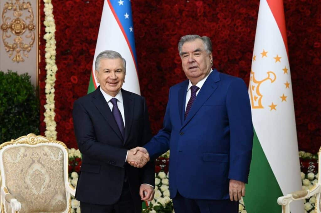 Uzbekistan and Tajikistan Presidents Discuss New Cooperation Agenda