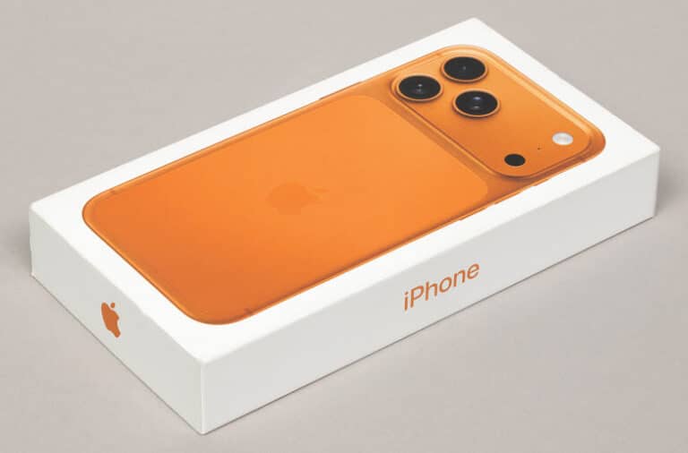 iPhone 17 Pro Max smartfoni qanday xususiyatlarga ega