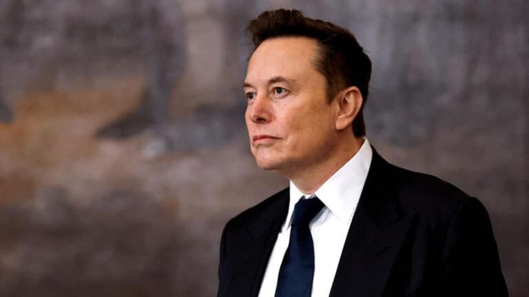 Ilon Maskning $1 trillionlik maosh rejasi tanqidlarga uchradi