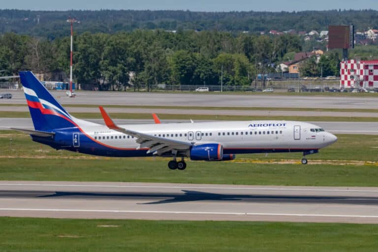 “Aeroflot” samolyoti Toshkentga zilzila sababli qo‘na olmadi
