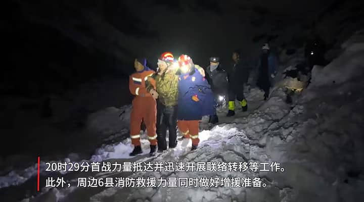 All Trekkers Rescued After Everest Blizzard in Tibet