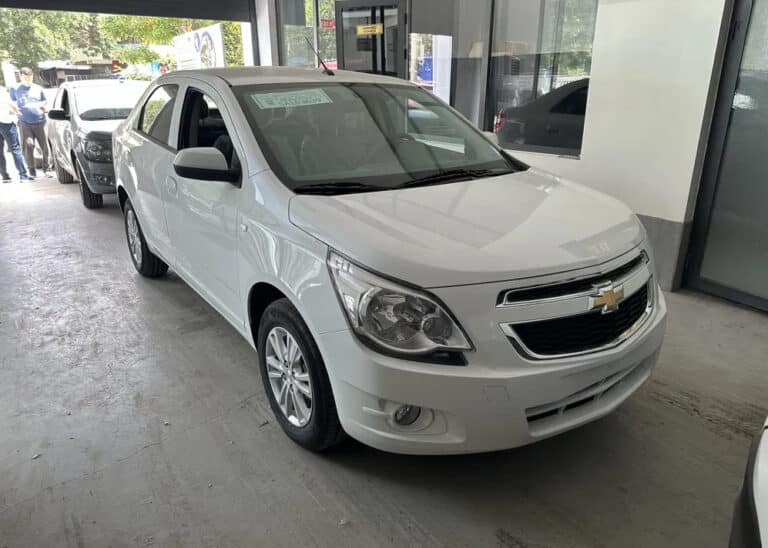 Узбекистан или Казахстан: где Chevrolet Cobalt обойдется дешевле