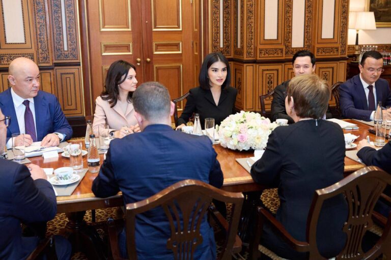 Saida Mirziyoyeva Yevropa tiklanish va taraqqiyot banki prezidenti bilan uchrashdi