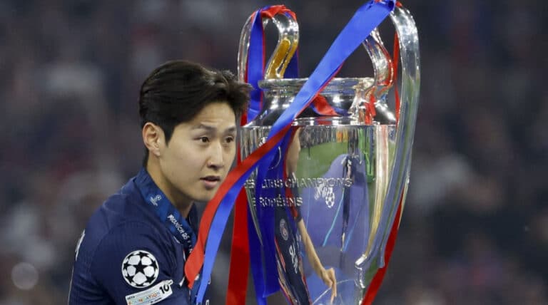 Osiyoning eng yaxshi futbolchilari aniqlandi