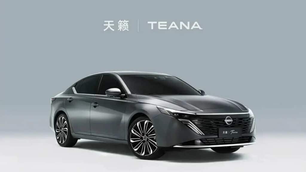 Nissan Teana avtomobili