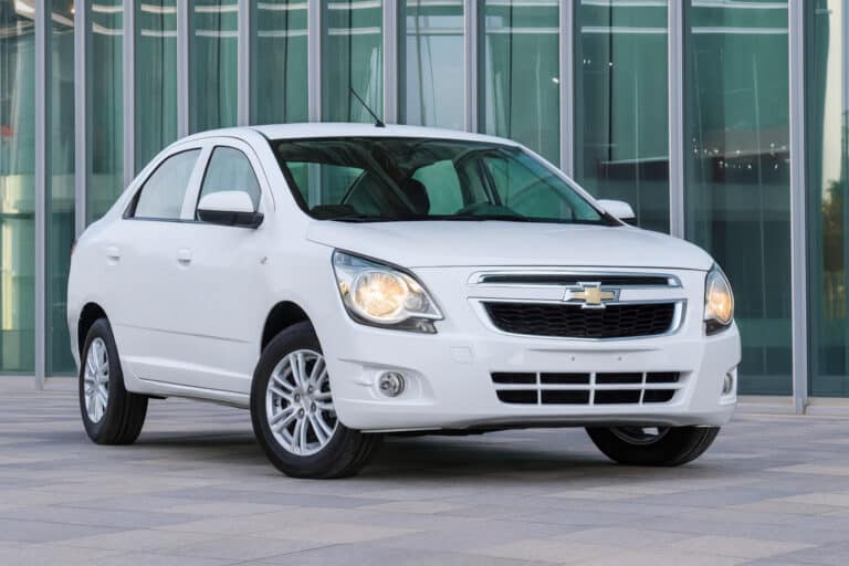 Chevrolet Cobalt’ni ustaxonada yangilash qanchaga tushadi