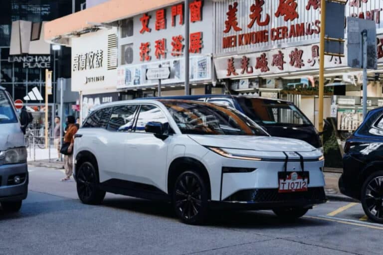 Toyota bZ3X modeli Hongkongda 29 ming dollar narxda taqdim etildi