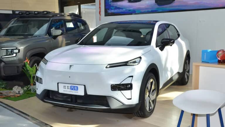 16 ming dollarlik Changan Deepal S05 520 Lite elektromobili taqdim etildi