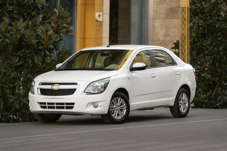 Yangilangan Chevrolet Cobalt qanday dvigatelda chiqadi — foto, video