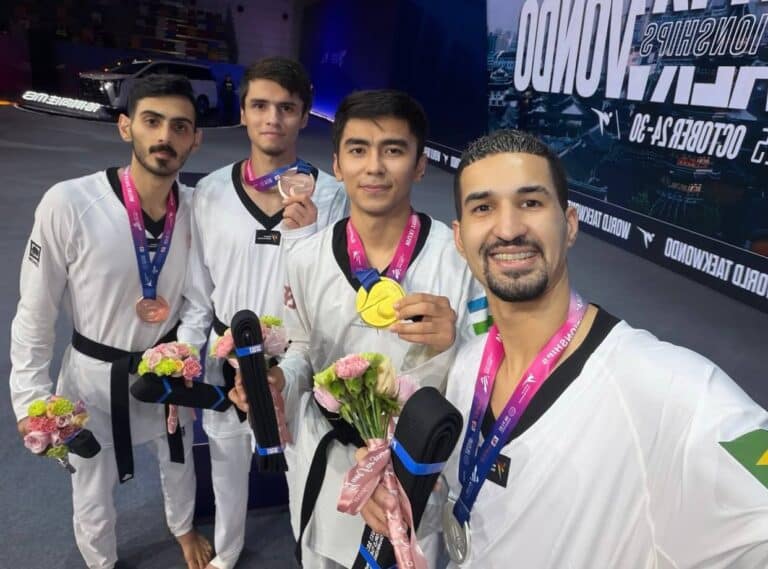 Узбекистанец Нажмиддин Косимходжиев стал чемпионом мира по таэквондо