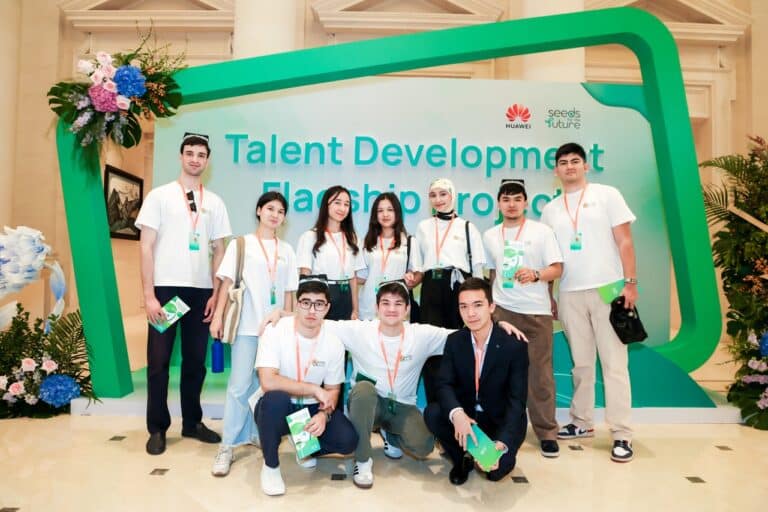 O‘zbekistonlik talabalar Huawei’ning Xitoydagi ta’lim dasturida qatnashdi