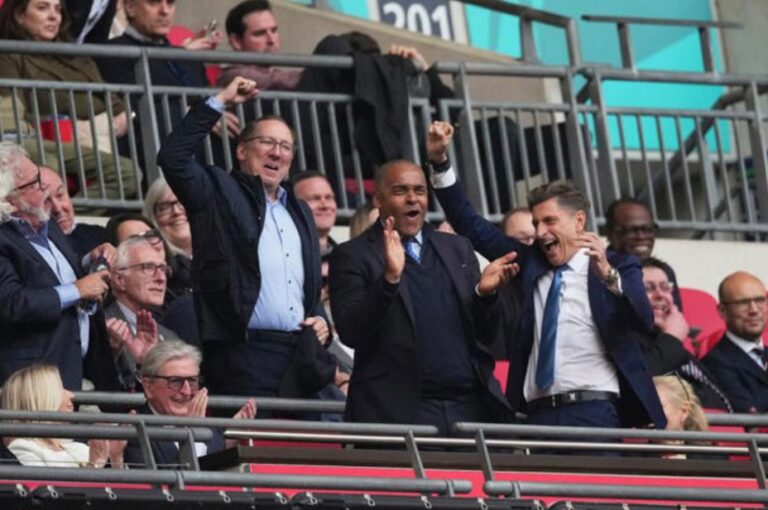 Textor Tables £400 Mln Bid for Winless Wolves