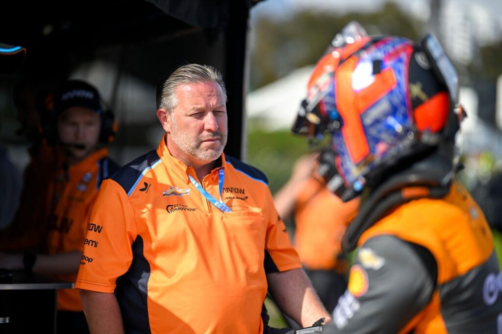 Mclaren Zak Brown