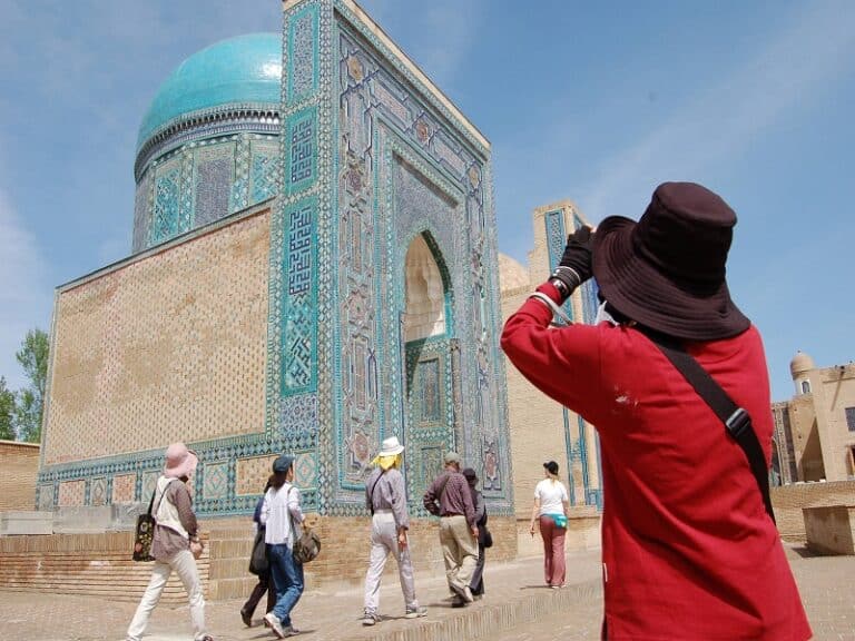 Middle-Aged Tourists Lead Visits to Uzbekistan