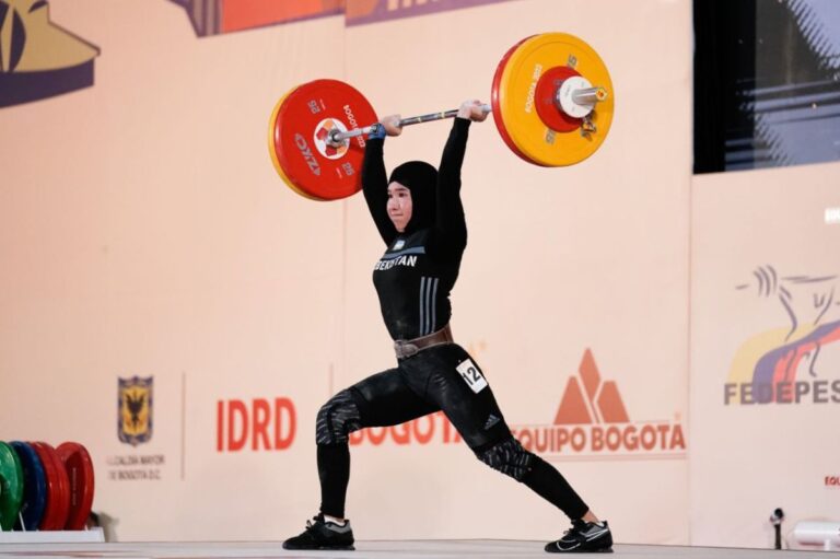 Рияд-2025: Нигора Абдуллаева и Диёрбек Рузметов пополнили копилку сборной Узбекистана серебром