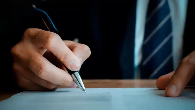 Kazakhstan to Ban Civil Contracts Used Instead of Proper Labour Agreements