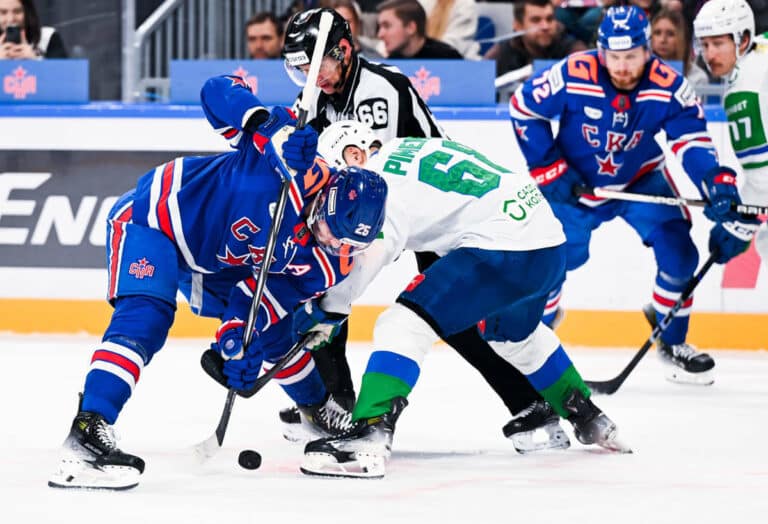 Салават Юлаев — СКА: уфимцы прервали серию поражений, обыграв армейцев в Уфе 2:1