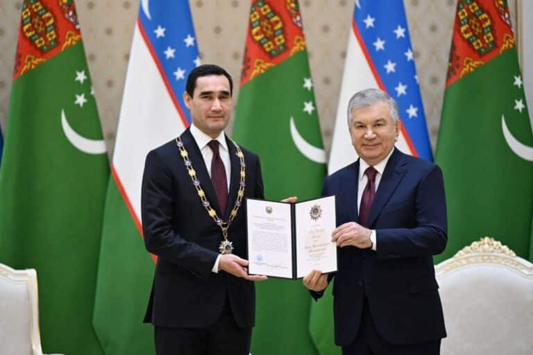 Глава Туркменистана награжден орденом «Олий Даражали Дустлик»