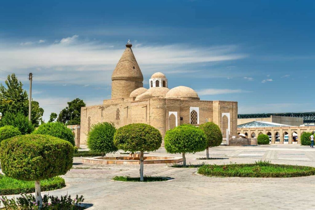 Uzbekistan Travel
