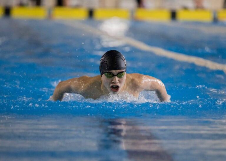 Рияд-2025: Илья Сибирцев и Элдор Усмонов принесли сборной Узбекистана два золота в плавании