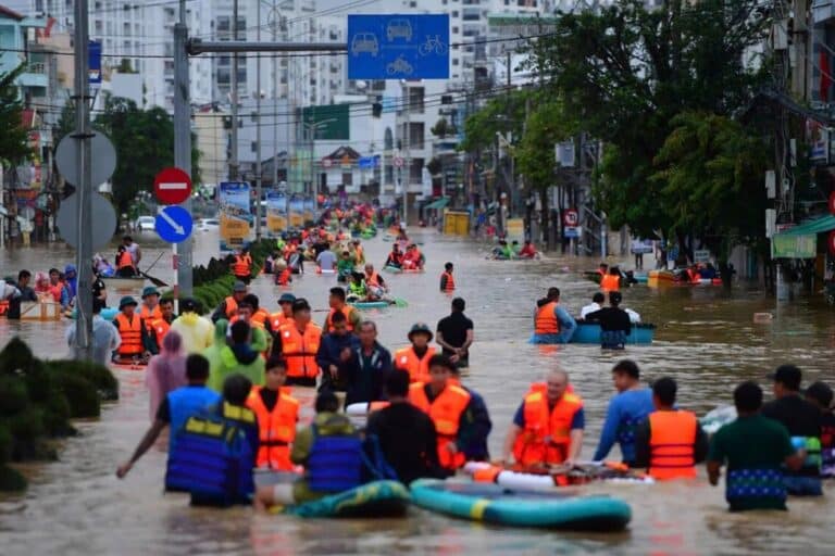 Vietnam Braces for New Storm as Deadly Floods Leave Over 100 Dead or Missing