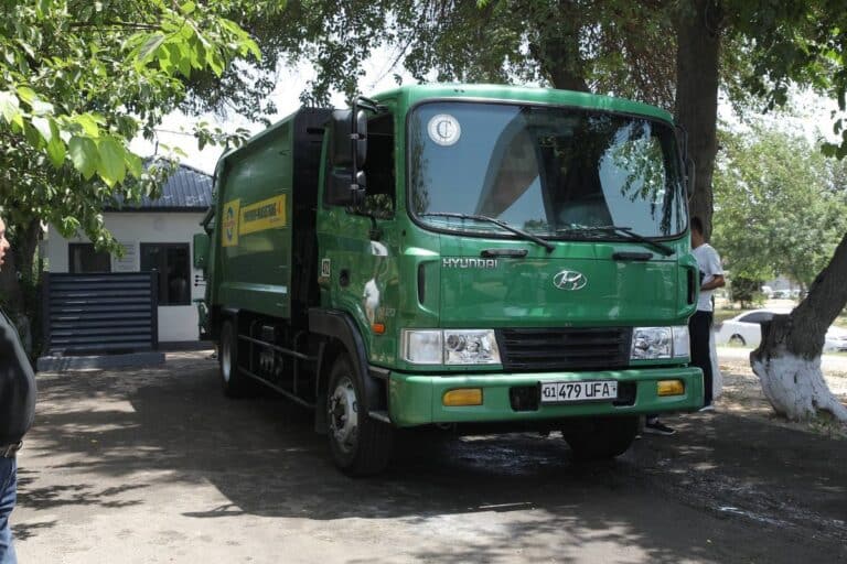 В Ташкенте 6 тыс. абонентов ограничили в оплате света из-за долгов за мусор