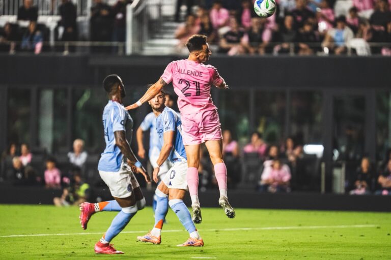 Алленде оформил хет трик, а Месси установил рекорд: Интер Майами уничтожил Нью Йорк Сити