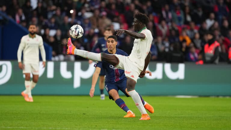 Поздний гол Рамуша принес ПСЖ победу над Ниццей на «Парк де Пренс»