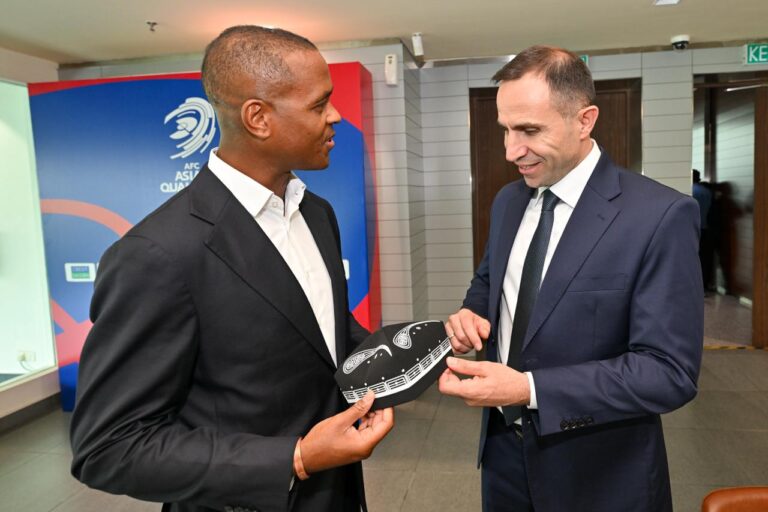 Timur Kapadze Indoneziyada ko‘rinish berdi — video