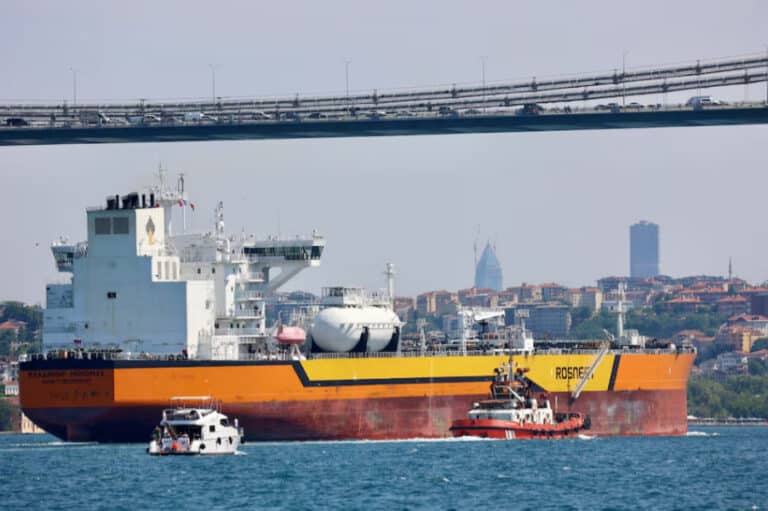 Turkiya AQSh sanksiyalaridan so‘ng Rossiyadan neft importini kamaytirdi