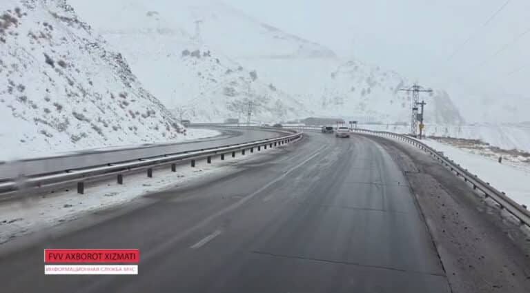 Qamchiq dovonida qor yog‘di — video