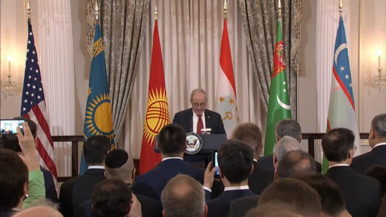 Jim Risch Introduces Bill to Lift Jackson–Vanik Restrictions for C5+1 Partners