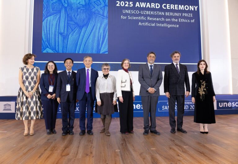 Шесть профессоров стали первыми лауреатами премии ЮНЕСКО – Узбекистан им. Беруни