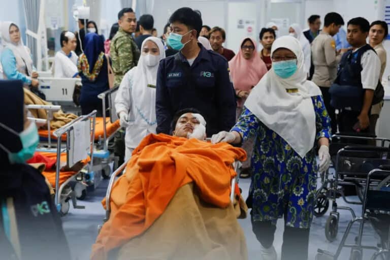 Indoneziyada maktab masjidida portlash yuz berdi