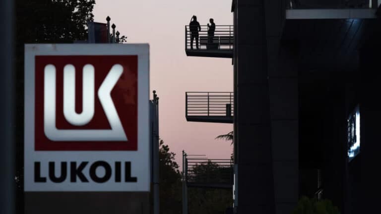 Lukoil Declares Force Majeure in Iraq as Sanctions Increase Pressure