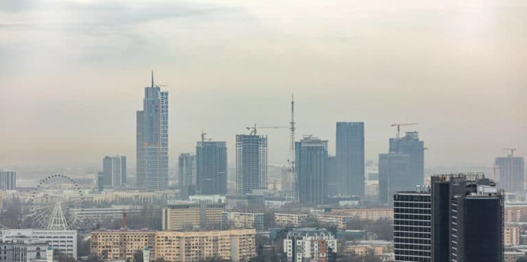 «O‘zgidromet» Toshkentda havo sifati yomonlashgani sabab niqob taqishni tasviya etdi