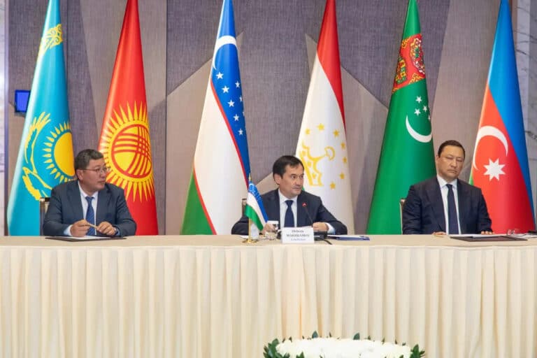 Markaziy Osiyo Yevrosiyoning asosiy logistika markazlaridan biriga aylanishi mumkin